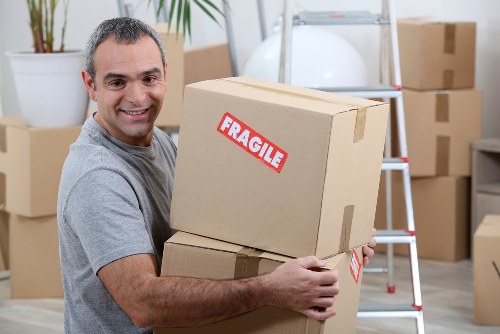 Furniture delivery and removal support for Oakleigh Park customers